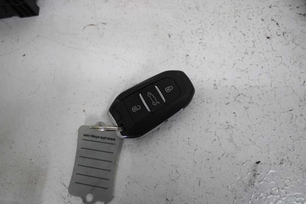 BOITIER COMPLET DS3 CROSSBACK 1.2 - Vue 9